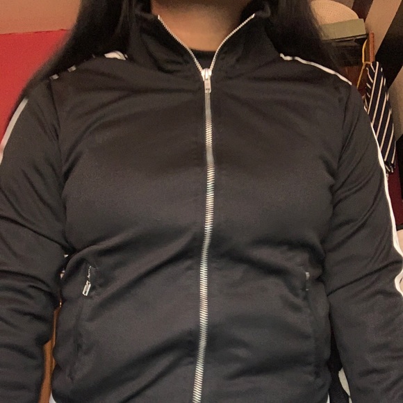Black Rue 21 Sport Striped Zipup Jacket🖤 - Picture 4 of 4